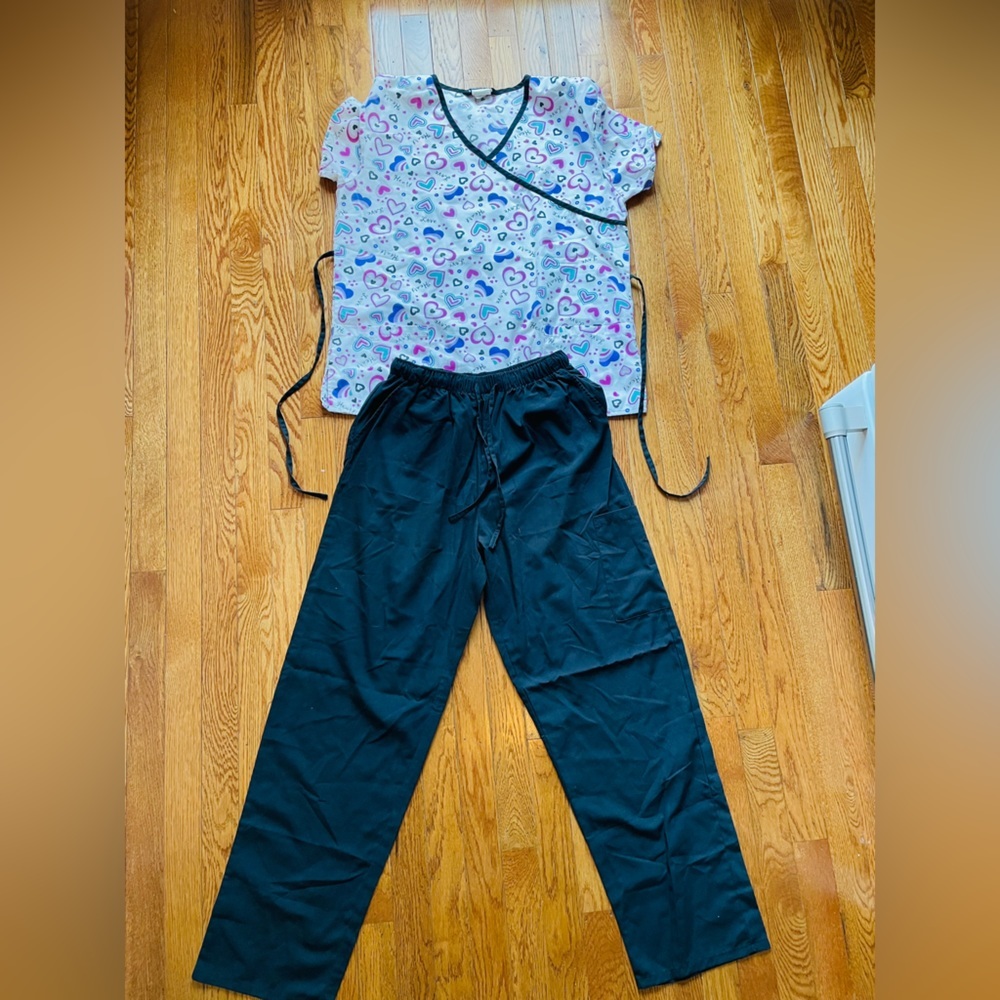 Women’s Samantha Mara Scrub Set Size L